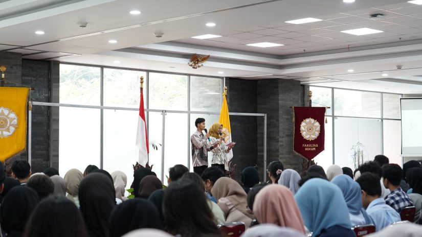 Effective Communication Skills Panitia PIONIR Gadjah Mada 2024